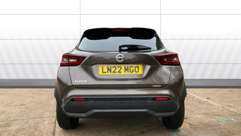 Nissan Juke 1.0 DiG-T 114 N-Connecta 5dr DCT Petrol Hatchback